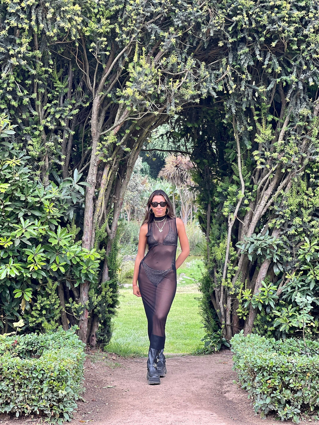 VESTIDO PRAGA BLACK